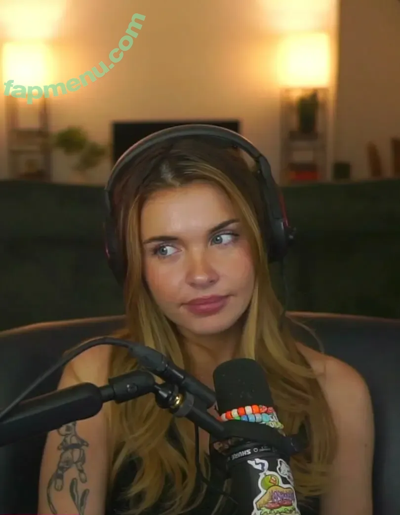 Samwitch nude photo #0182 (biancasotelo14 / samwitchttv / samwitchx)