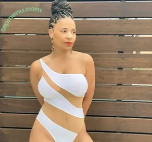 Sanaa Lathan / justsanaa / sanaalathan nude photo #0021