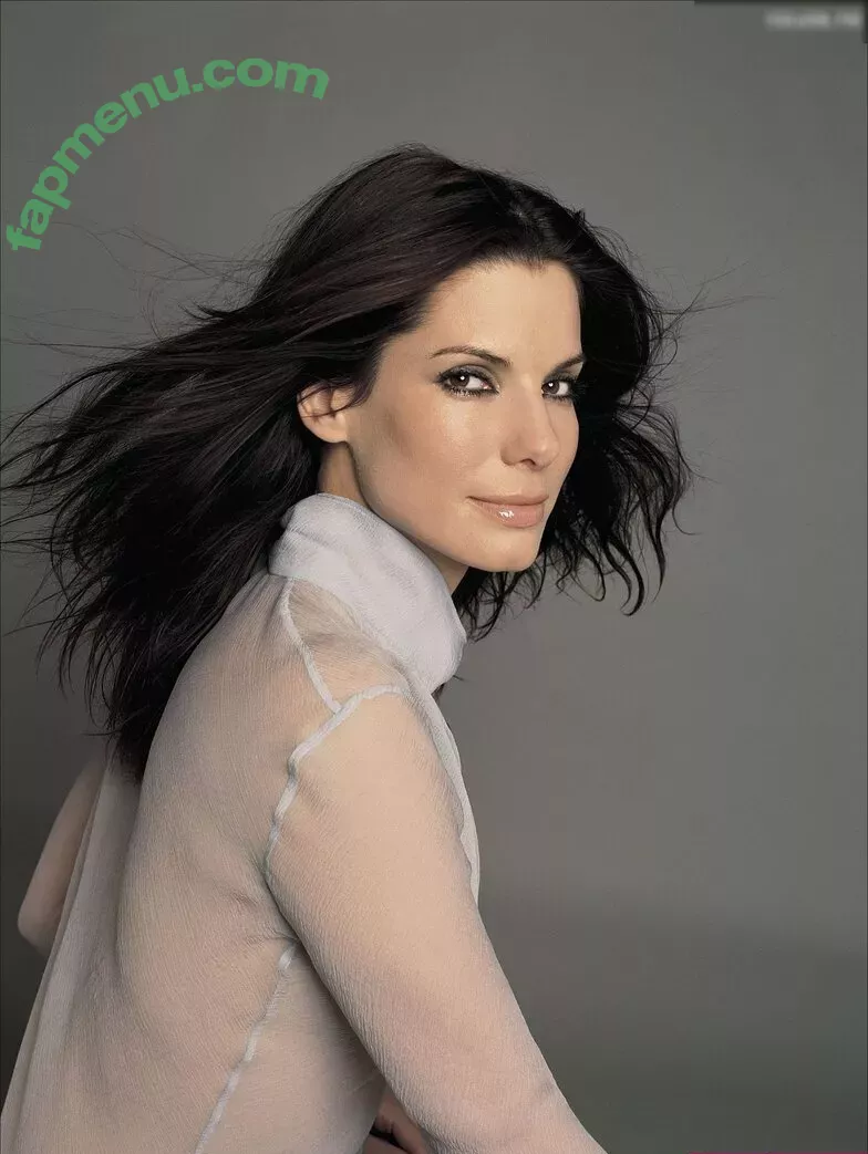 Sandra Bullock nude photo #0080 (sandra.bullock.official)