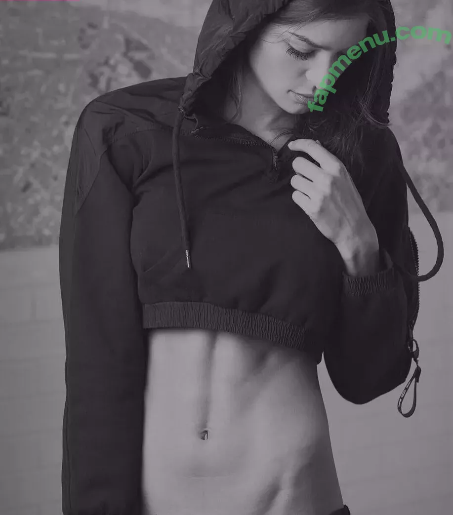 Sandra Dziwiszek nude photo #0013 (lillmisssandy / littlemisssandy)