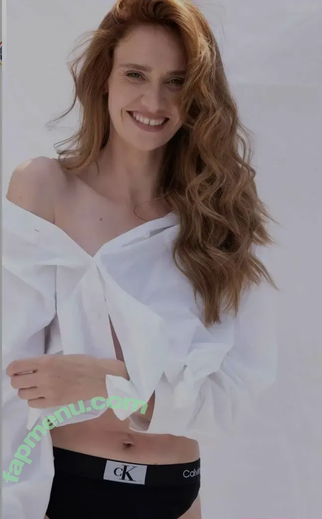 Sandra Hunke nude photo #0110 (dashunke / sandra_hunke)