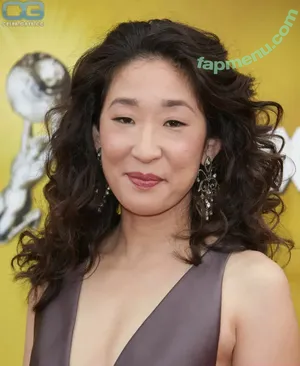 Sandra Oh / iamsandraohinsta nude photo #0014