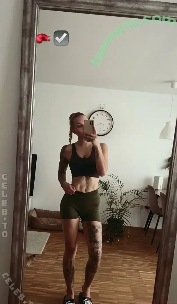 Sandra Peterhoff nude photo #0015 (sandraptr / sandraptr_)