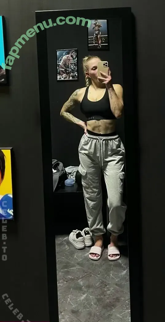 Sandra Peterhoff nude photo #0020 (sandraptr / sandraptr_)