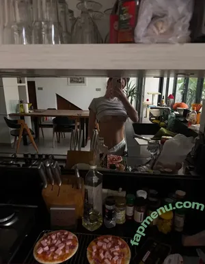 Sandra Sy / Sandraasy / Sandraasyof / _stulovaaa_ / sandrasyy nude photo #0487