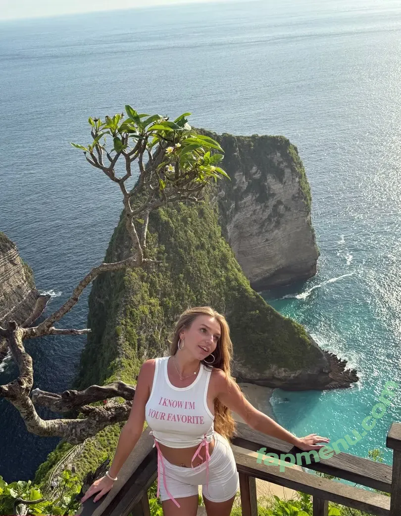 Sandra Sy nude photo #0300 (Sandraasy / Sandraasyof / _stulovaaa_ / sandrasyy)