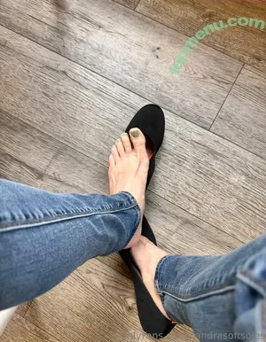 sandrasoftsoles / sandras.sole nude photo #0004