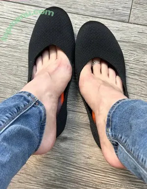 sandrasoftsoles / sandras.sole nude photo #0010
