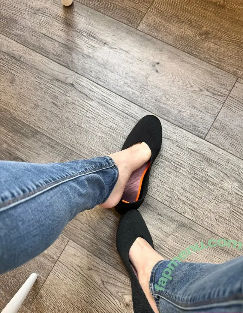 sandrasoftsoles nude photo #0019 (sandras.sole)