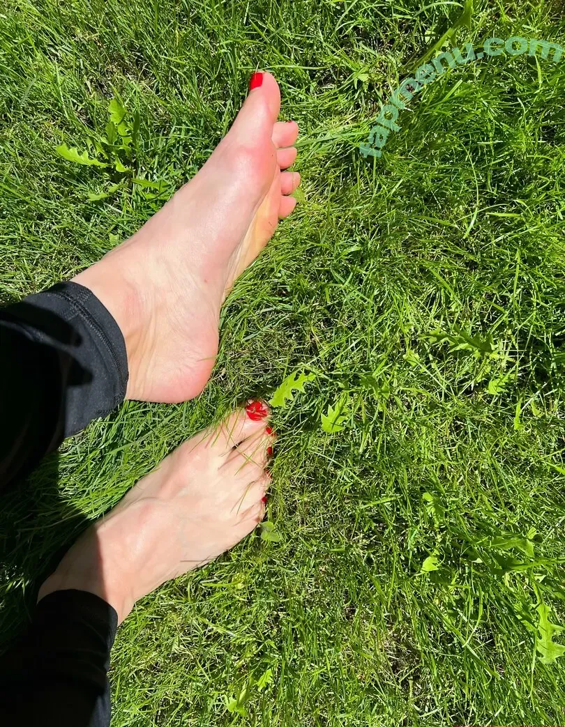 sandrasoftsoles nude photo #0030 (sandras.sole)