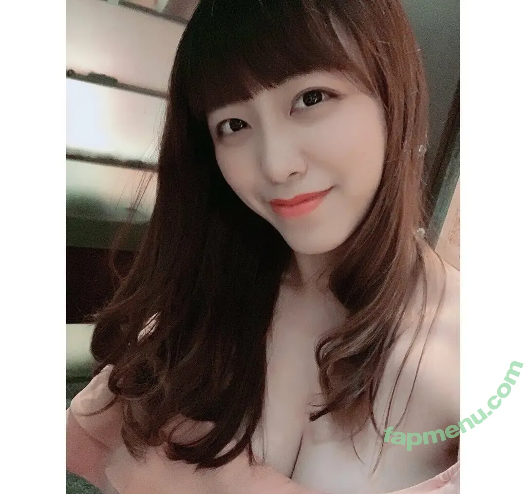 Sandyi01314 nude photo #0025 (Sandyi01314)