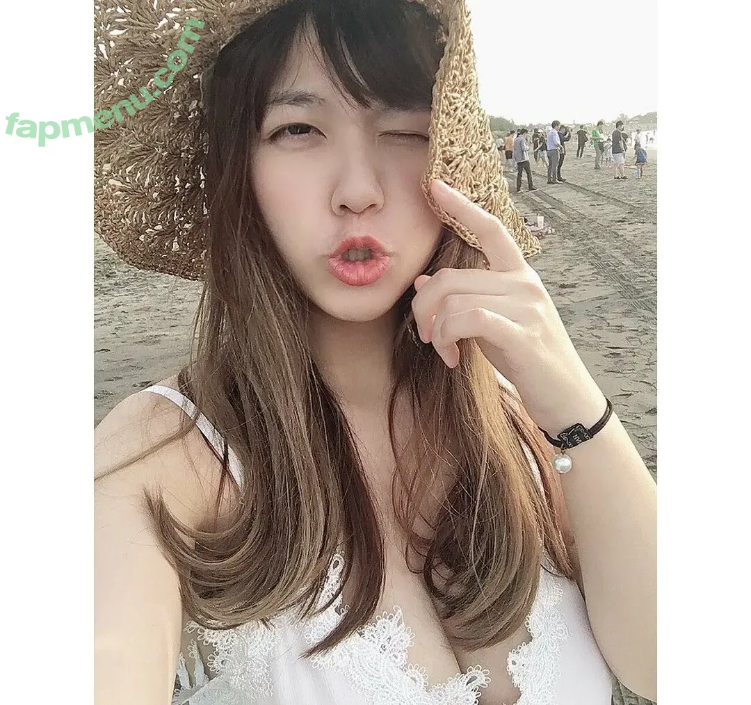 Sandyi01314 nude photo #0042 (Sandyi01314)