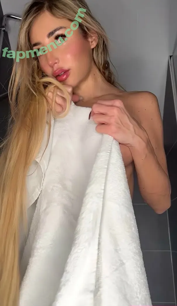 sandyleinof nude photo #0006 (sandylein_999)