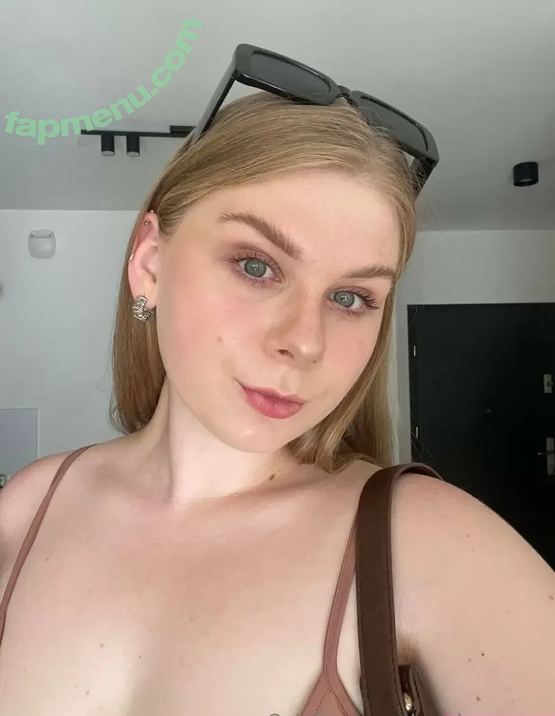 sandysunnyy nude photo #0205 (sandybunnyy / your_ordinary_girl)