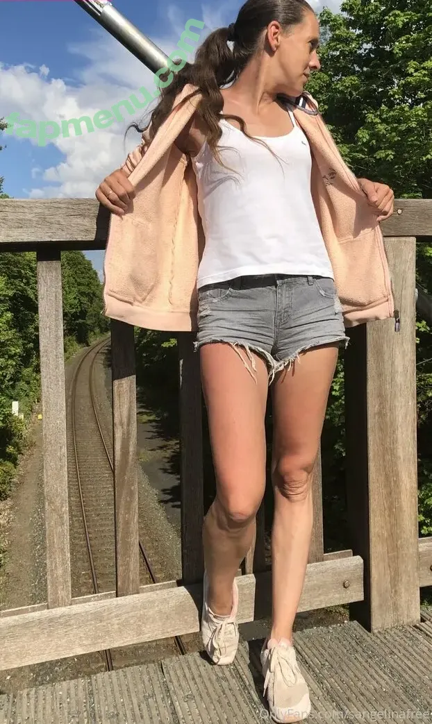 sangelinafree nude photo #0014 (angelinarenfree)