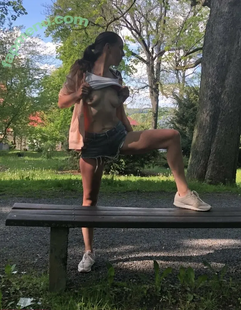 sangelinafree nude photo #0015 (angelinarenfree)