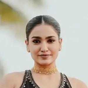 Saniya Iyappan / _saniya_iyappan_ nude photo #0016