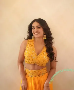 Saniya Iyappan / _saniya_iyappan_ nude photo #0024