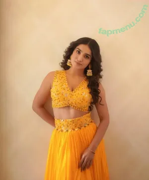 Saniya Iyappan / _saniya_iyappan_ nude photo #0026