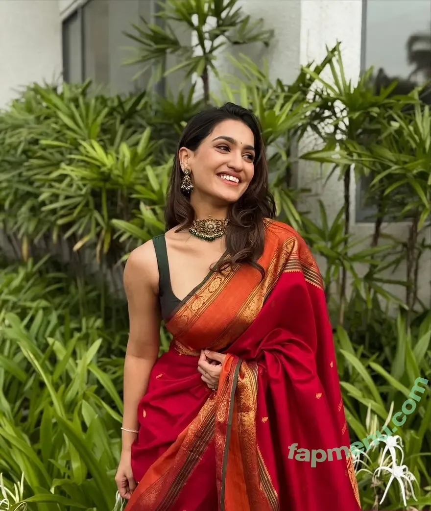 Saniya Iyappan nude photo #0019 (_saniya_iyappan_)