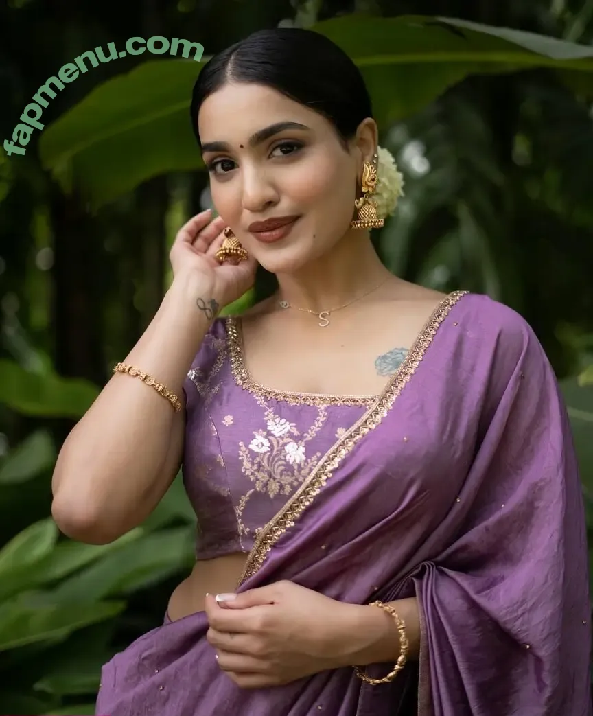 Saniya Iyappan nude photo #0027 (_saniya_iyappan_)