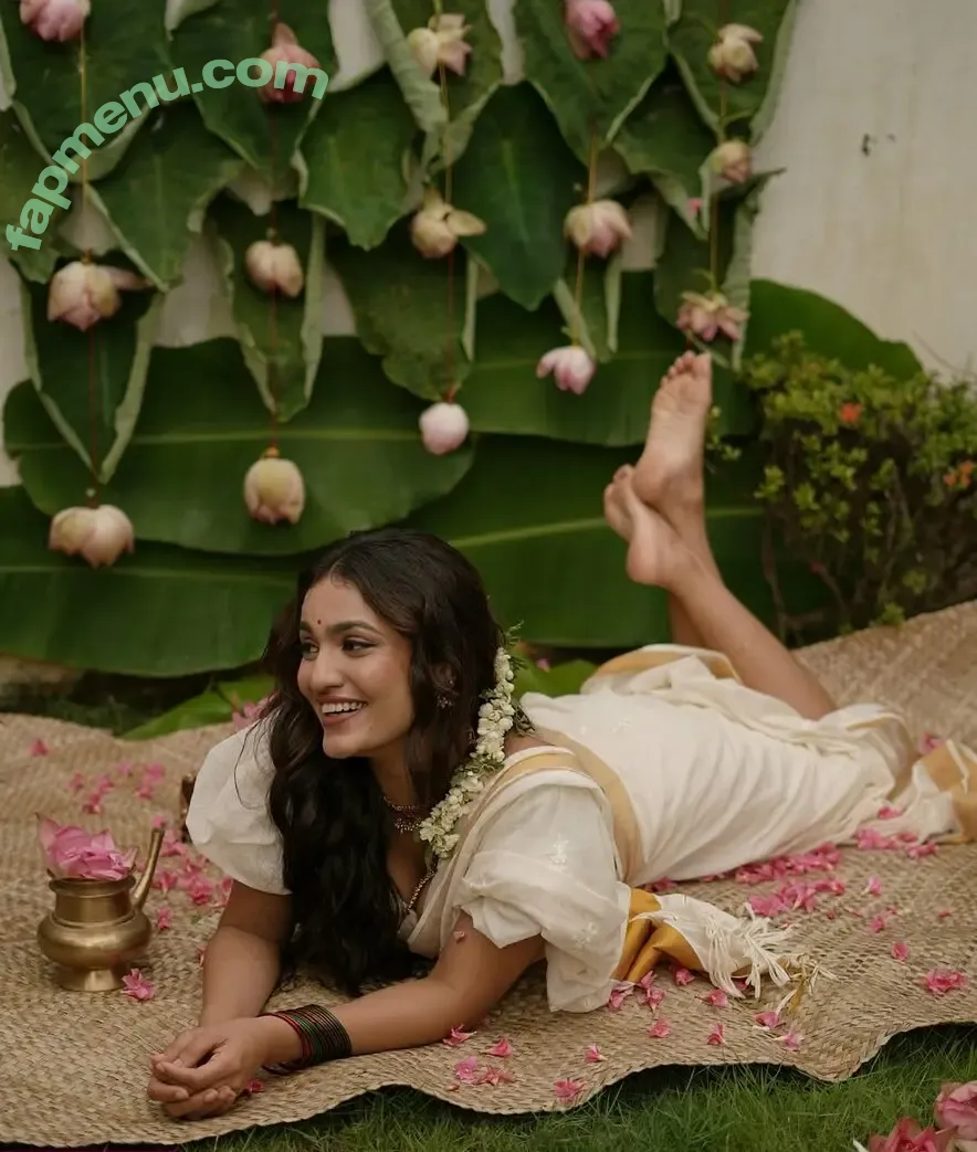 Saniya Iyappan nude photo #0030 (_saniya_iyappan_)