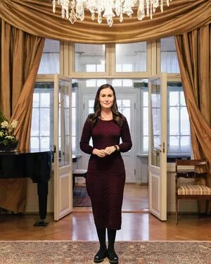 Sanna Marin / Finnish Prime Minister: / sannamarin nude photo #0035