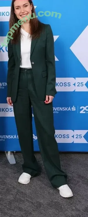 Sanna Marin / Finnish Prime Minister: / sannamarin nude photo #0456