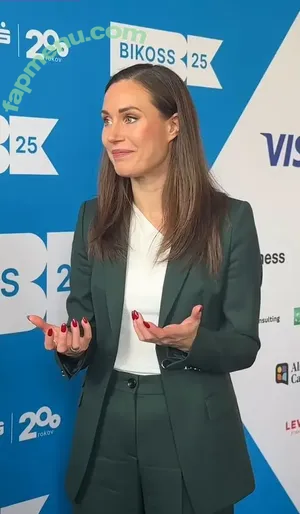 Sanna Marin / Finnish Prime Minister: / sannamarin nude photo #0457