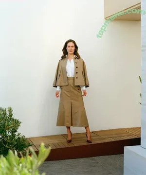 Sanna Marin / Finnish Prime Minister: / sannamarin nude photo #0463