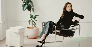 Sanna Marin / Finnish Prime Minister: / sannamarin nude photo #0475