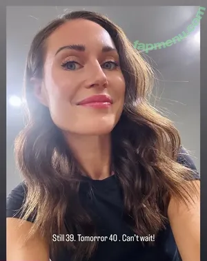 Sanna Marin / Finnish Prime Minister: / sannamarin nude photo #0537