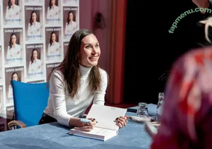 Sanna Marin / Finnish Prime Minister: / sannamarin nude photo #0569