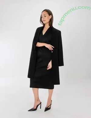 Sanna Marin / Finnish Prime Minister: / sannamarin nude photo #0606