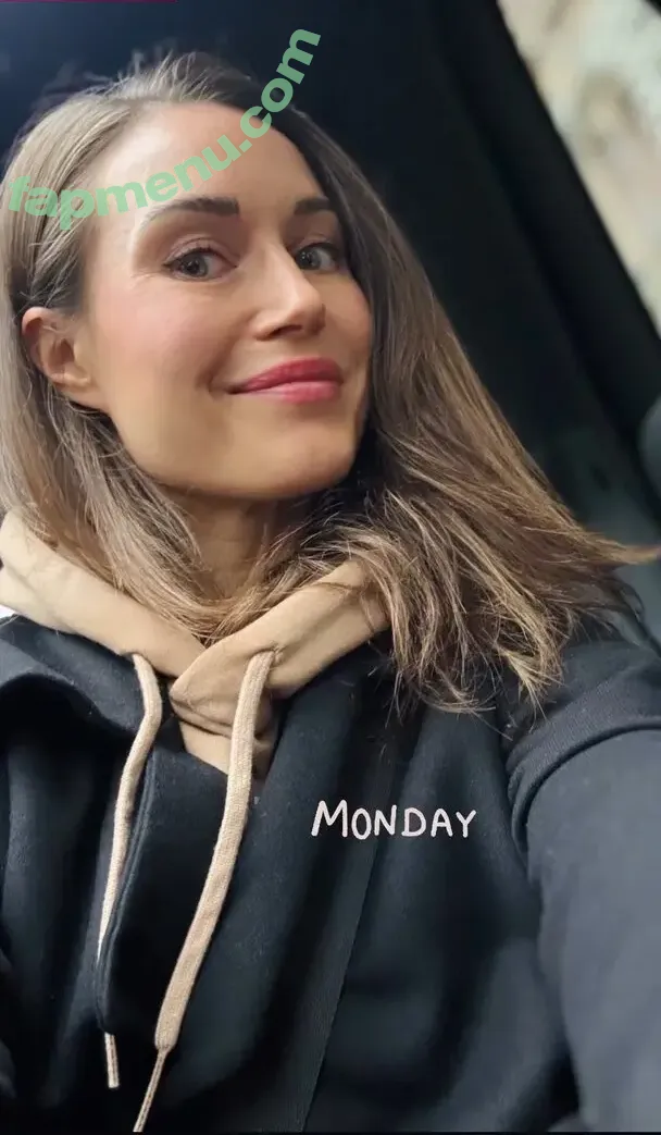 Sanna Marin nude photo #0470 (Finnish Prime Minister: / sannamarin)