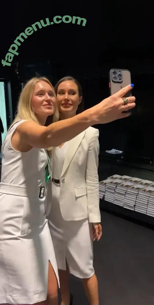 Sanna Marin nude photo #0514 (Finnish Prime Minister: / sannamarin)