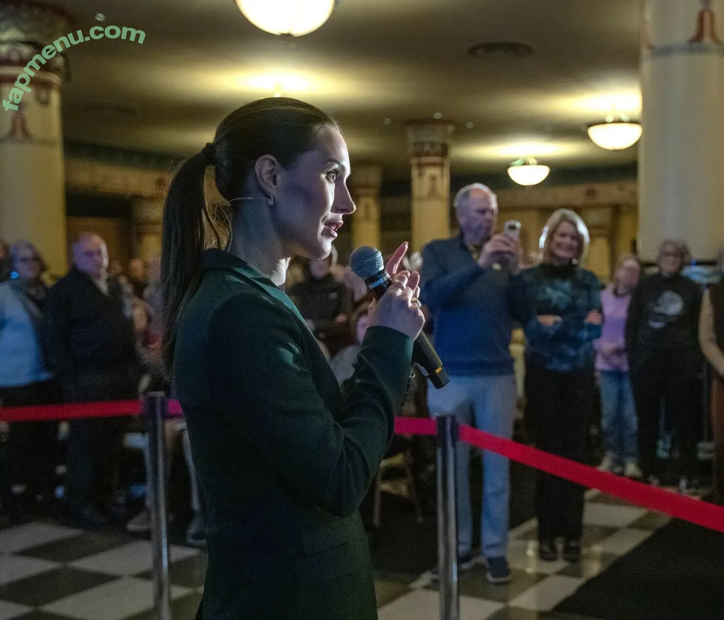 Sanna Marin nude photo #0652 (Finnish Prime Minister: / sannamarin)