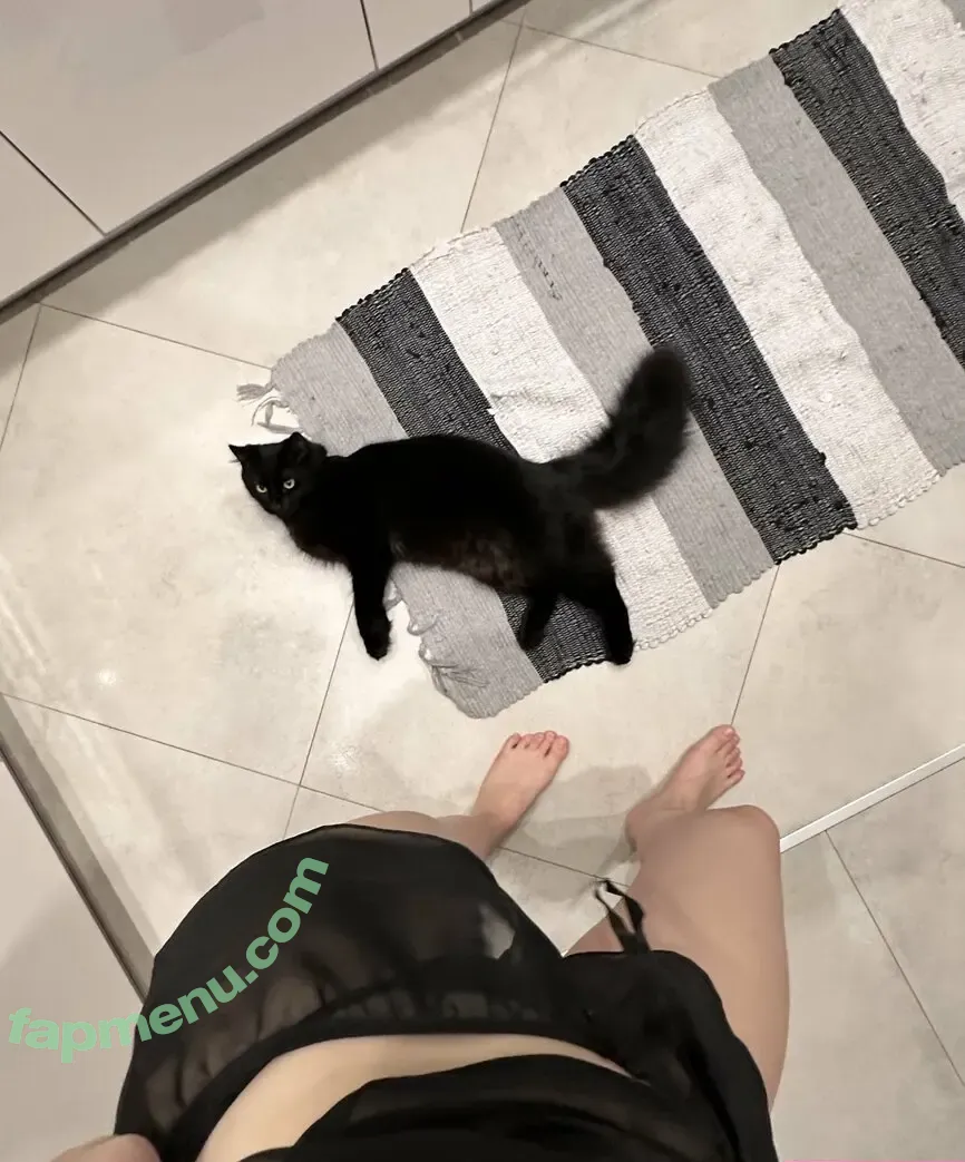 sansastark21 nude photo #0292 (sansa_stark2711)