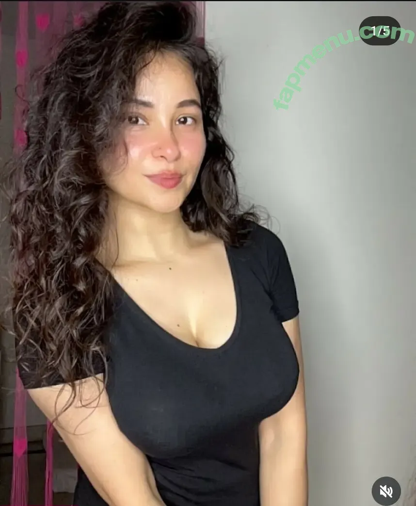 Santoormomrachna nude photo #0009 (Santoormomrachna)
