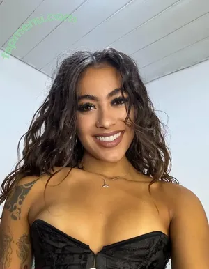 santos_isabella / santos_isabella_ nude photo #0253