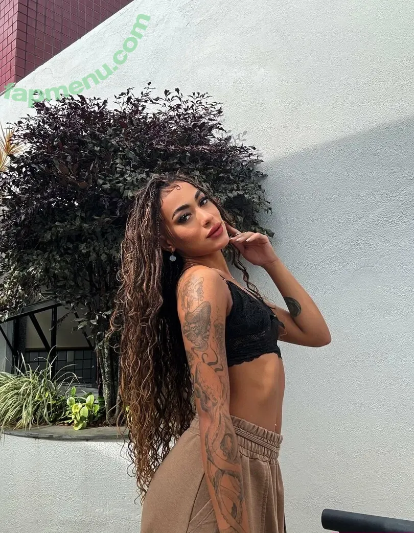 santos_isabella nude photo #0050 (santos_isabella_)