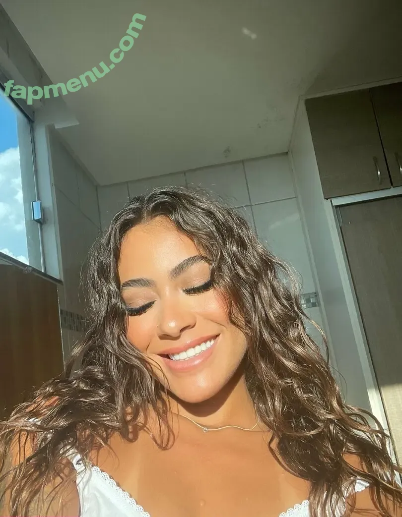 santos_isabella nude photo #0079 (santos_isabella_)