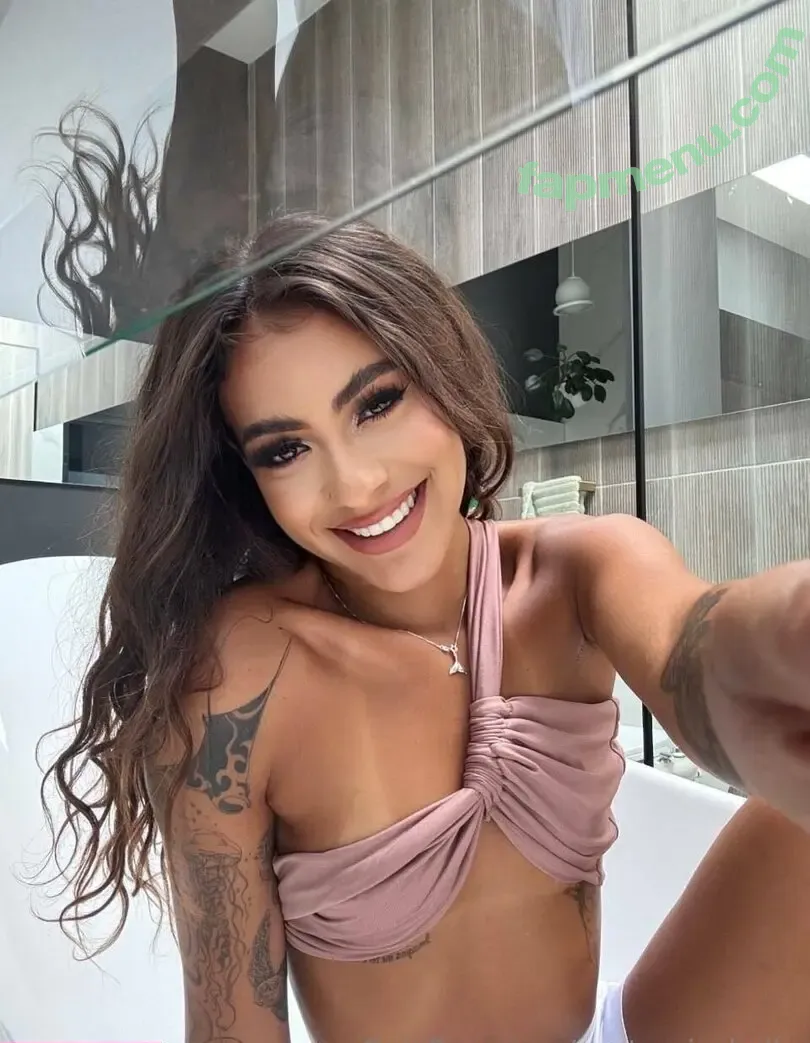 santos_isabella nude photo #0150 (santos_isabella_)