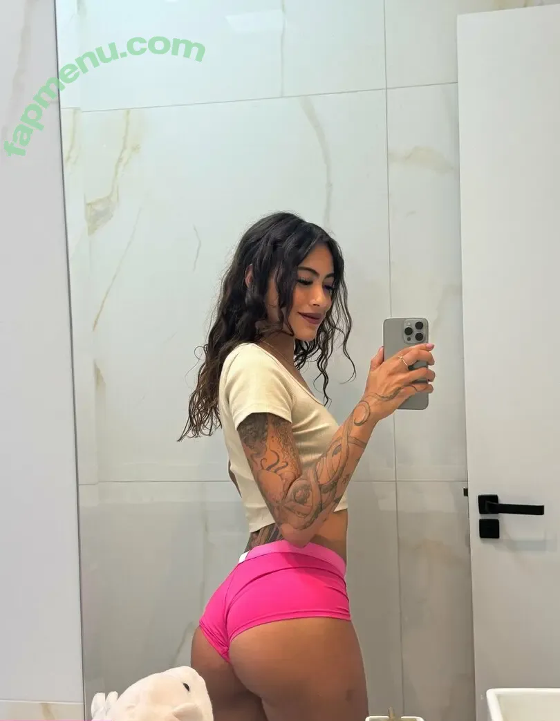 santos_isabella nude photo #0313 (santos_isabella_)