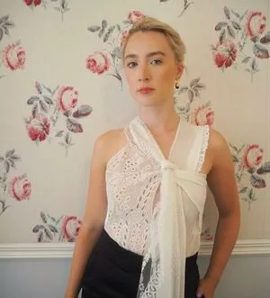 Saoirse Ronan / ronan.saoirse nude photo #0131