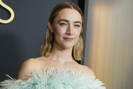 Saoirse Ronan / ronan.saoirse nude photo #0462