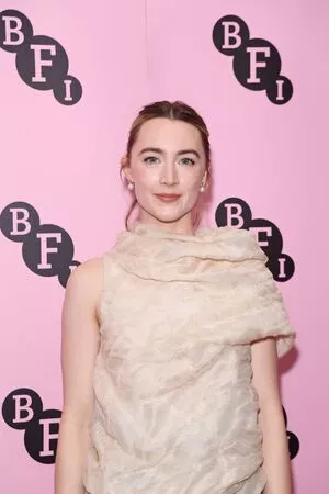 Saoirse Ronan / ronan.saoirse nude photo #0485