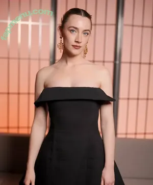 Saoirse Ronan / ronan.saoirse nude photo #0504