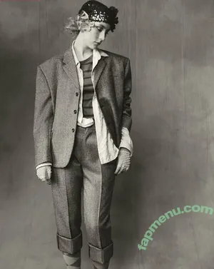 Saoirse Ronan / ronan.saoirse nude photo #0540