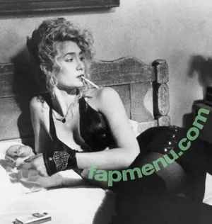 Saoirse Ronan / ronan.saoirse nude photo #0547